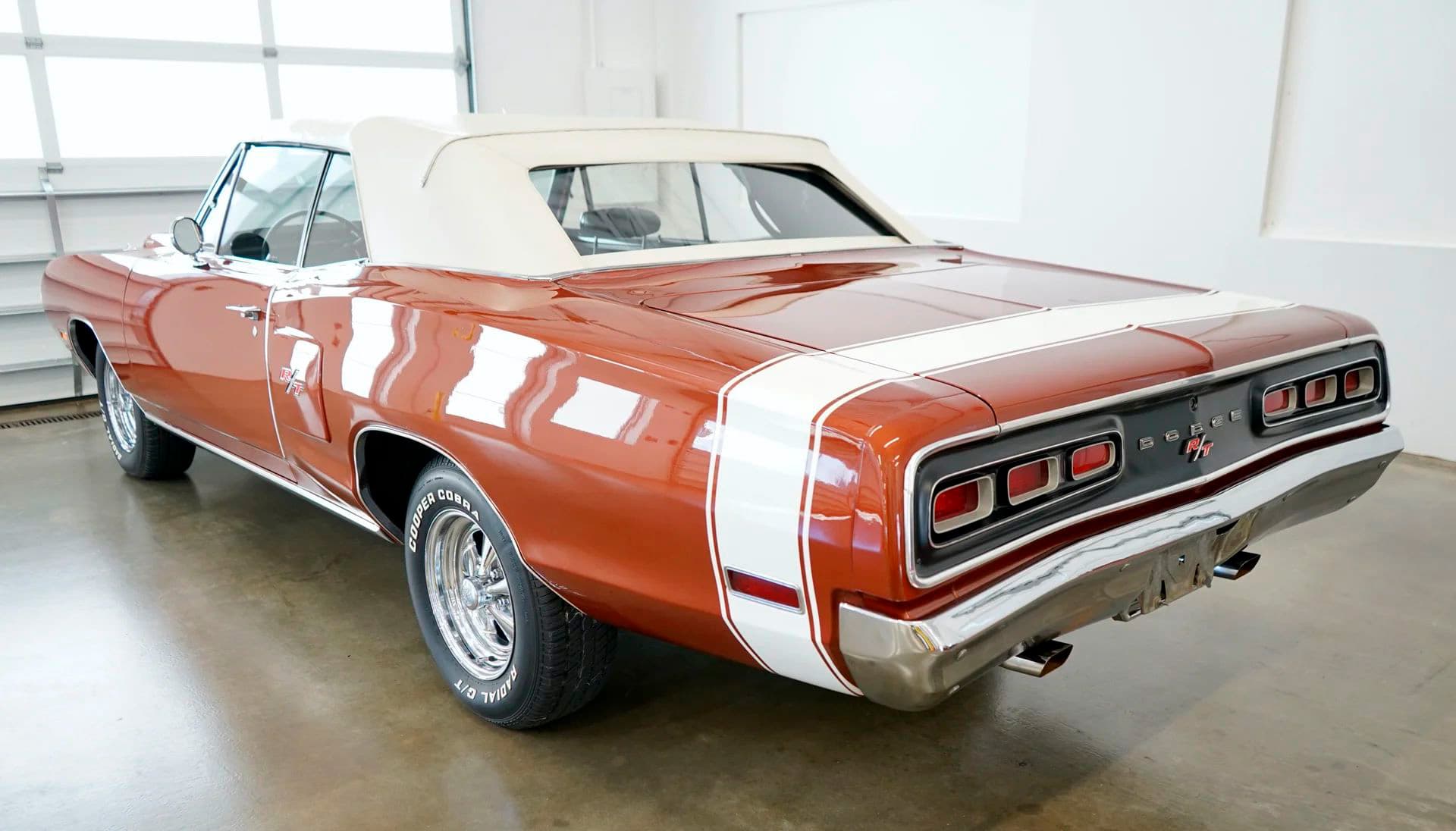 1970 Dodge Coronet - Image 10