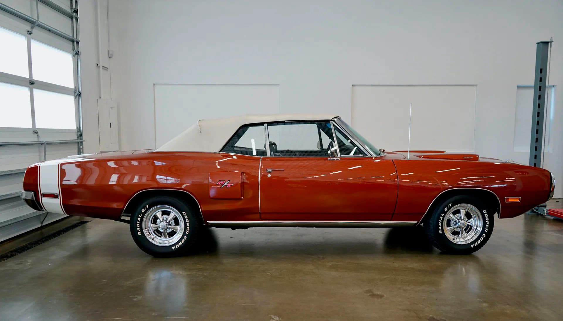 1970 Dodge Coronet - Image 14